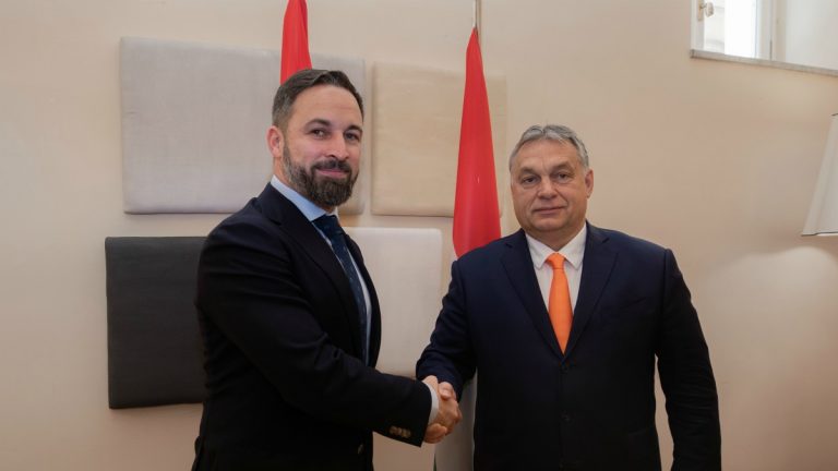 Abascal se une a Orban, Le Pen y Salvini contra una UE federal