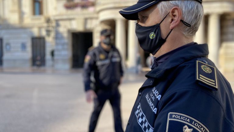 Detenido un hombre en Valencia por intentar asfixiar a su exnovia y golpearla