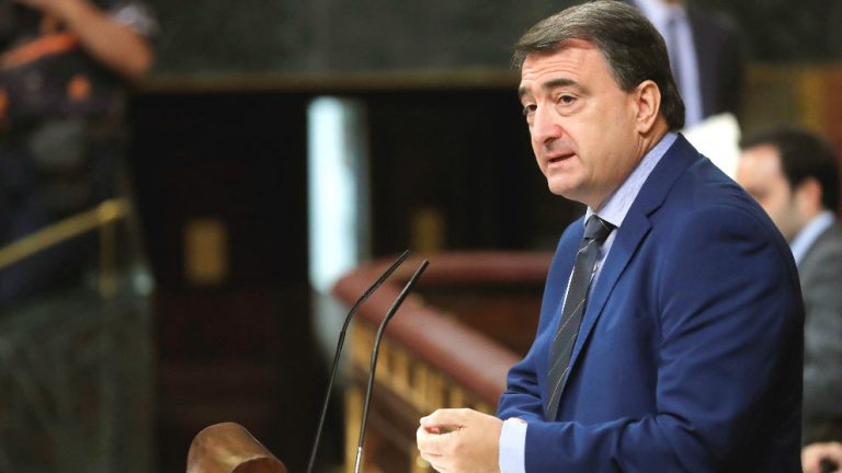 PNV: Sánchez no acepta el referéndum por la presión de sectores del PSOE y la prensa