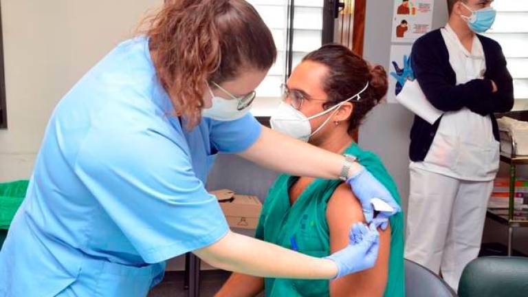 Andalucía rebasa una tasa de 500, suma un muerto y 4.673 casos en 48 horas