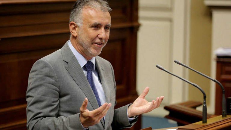 Torres dice que con el certificado verde se busca dar «seguridad»