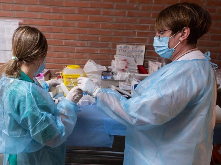 La incidencia en Aragón registra 383 casos por 100.000 habitantes en los últimos días