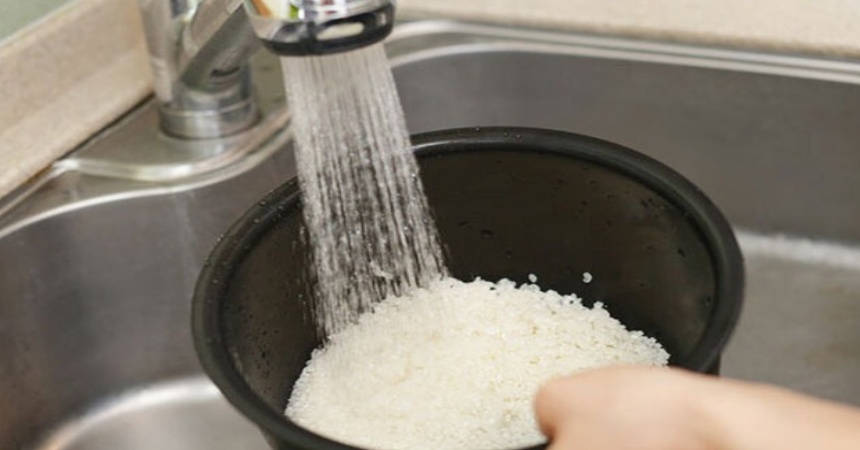 🍚 ARROZ BLANCO 10 minutos en microondas! Super rápido y fácil. #cooki