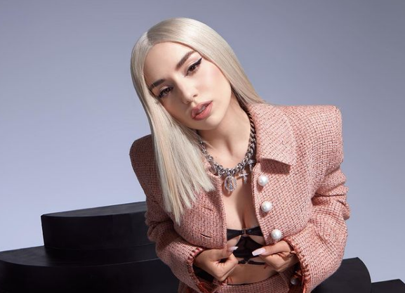 Ava Max Everytime I Cry