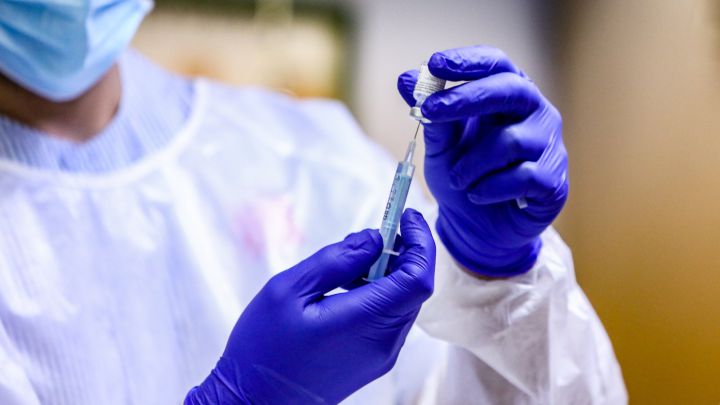 La vacuna de CureVac ofrece un 83,5% de protección contra COVID-19 sintomática