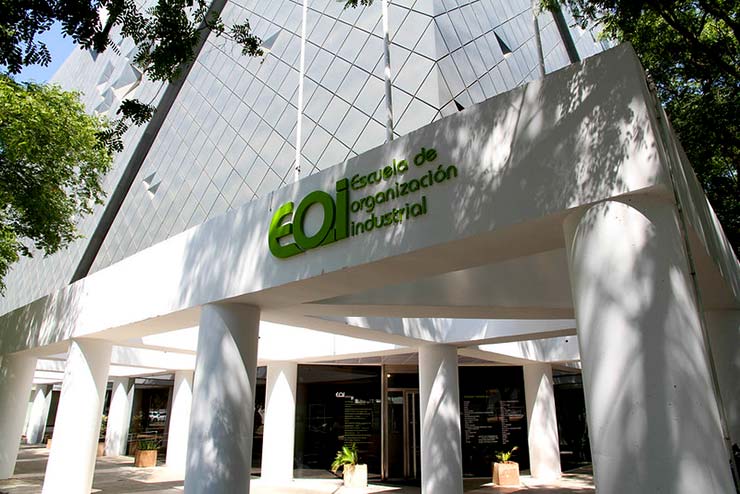 Telefónica y la EOI firman una alianza para fomentar el emprendimiento entre los jóvenes