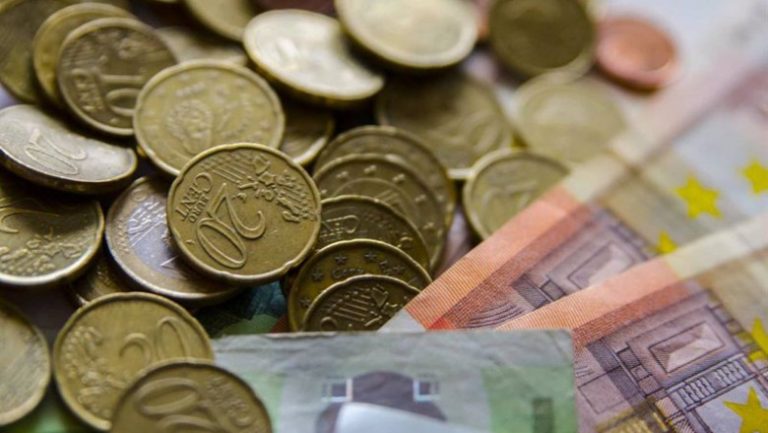 El Tesoro coloca 1.804 millones en letras a tipos menos negativos