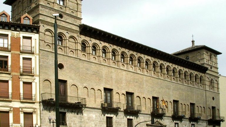 EL TSJA dispone de tres días para decidir sobre el toque del queda en Aragón