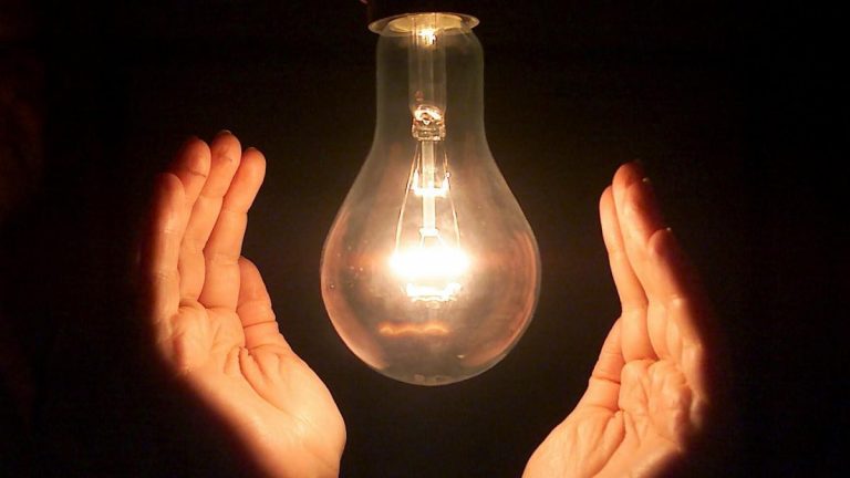 El precio de la luz toca este martes su segundo precio más caro de la historia