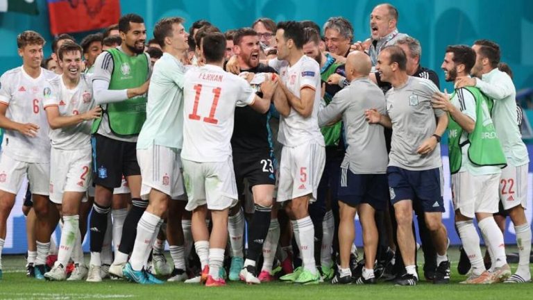 España: sin final, con destellos y con un buen equipo para el futuro