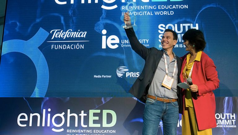 Fundación Telefónica, IE University y South Summit convocan la IV edición de ‘enlightED 2021’