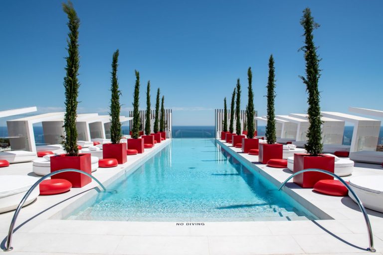 Higuerón Resort, la ‘infinity pool’ para enamorarse del Mediterráneo
