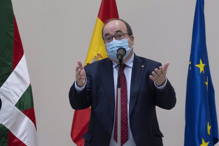 El Gobierno alcanza acuerdos con Baleares y Navarra para evitar recursos de inconstitucionalidad