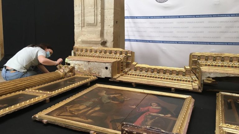 Investigadores de la UMU descubre y recomponen un retablo inédito del siglo XVI