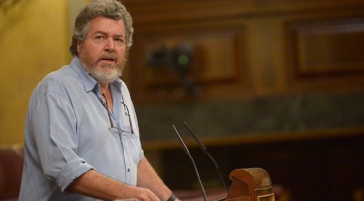 Podemos pide salir de la Carta de la Energía ante el riesgo de demandas