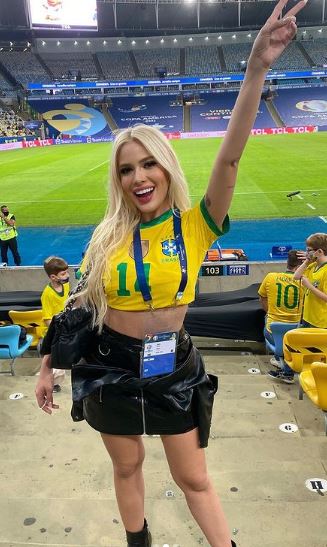 Karoline Lima 3