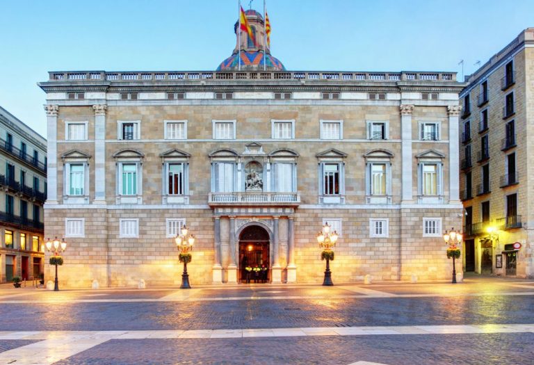 La Generalitat impulsa un protocolo para abordar las violencias machistas en servicios sociales