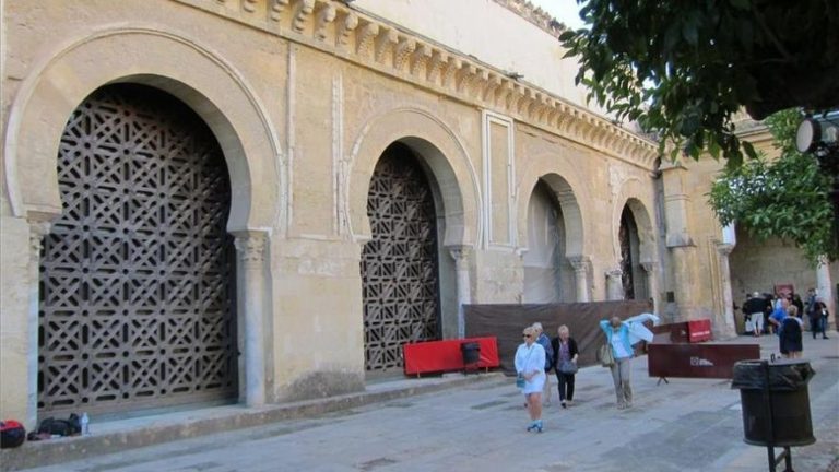 La Plataforma Mezquita-Catedral, satisfecha con la providencia del Supremo