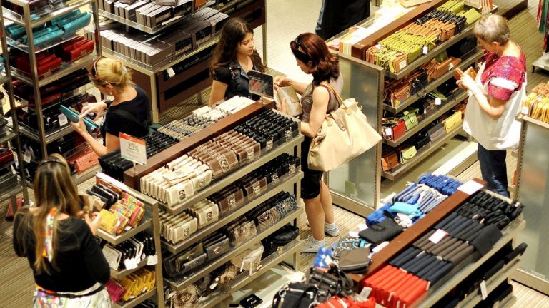 La confianza del consumidor se dispara 8,5 puntos en junio
