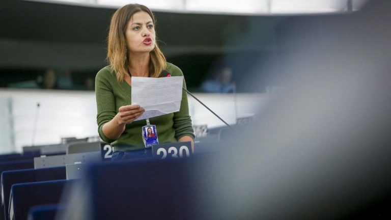 IU defiende subir el techo de gasto un 10% para los próximos PGE