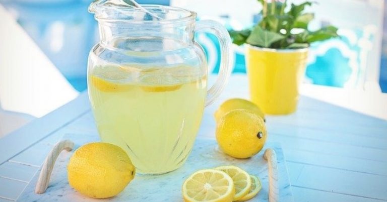 Limonada: cuántos limones necesitas para hacer dos litros al día