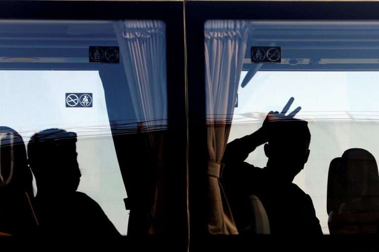 Los estudiantes trasladados desde Mallorca cumplirán la cuarentena en sus casas
