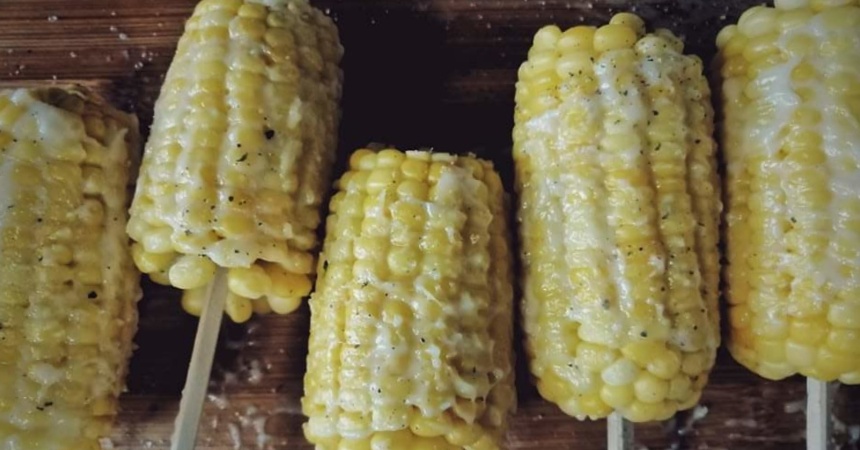 Mazorcas de maíz: cómo poner en la parrilla y que queden tiernas 