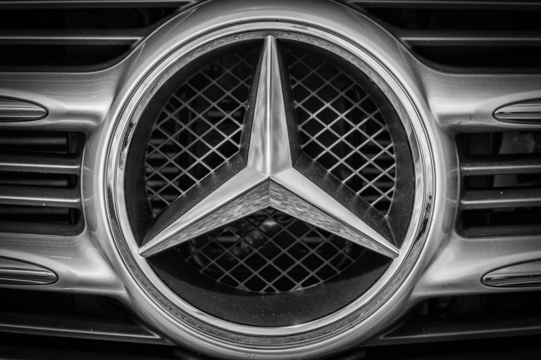 Mercedes-Benz invertirá 40.000 millones en el desarrollo de vehículos eléctricos