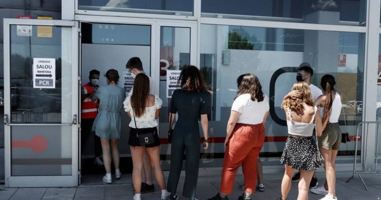 Navarra detecta más de un millar de positivos relacionados con el brote de Salou