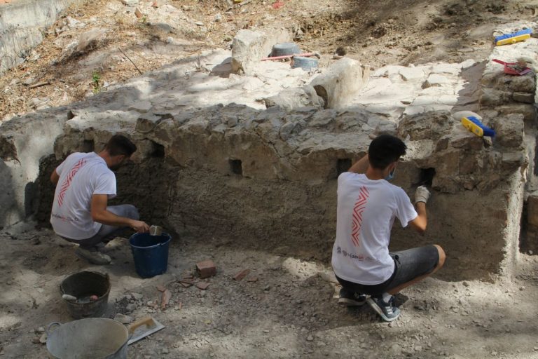 Hallan dos nuevos enterramientos en el Parque Arqueológico de Marroquíes Bajos