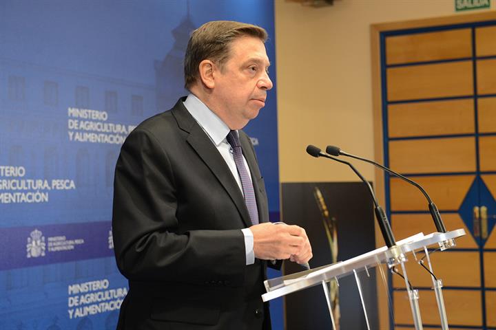 Planas aboga por la unidad para alcanzar un acuerdo en la PAC