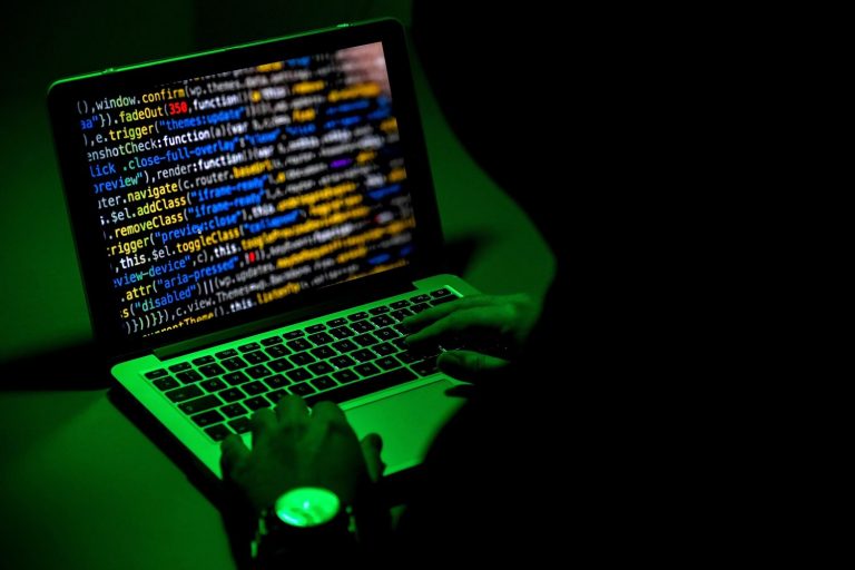 Qué es Pegasus, el software espía israelí