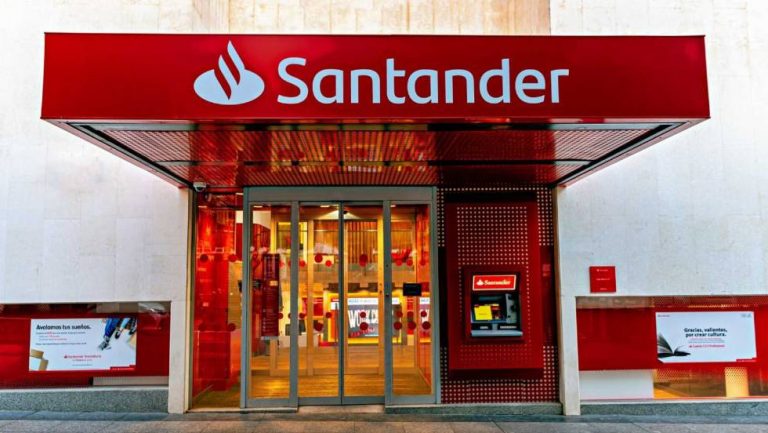 Santander consigue el contrato para prestar los servicios bancarios de la CNMV
