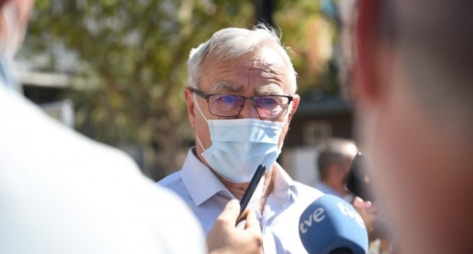 Valencia no ve peligrar las Fallas y espera que se controle la nueva ola