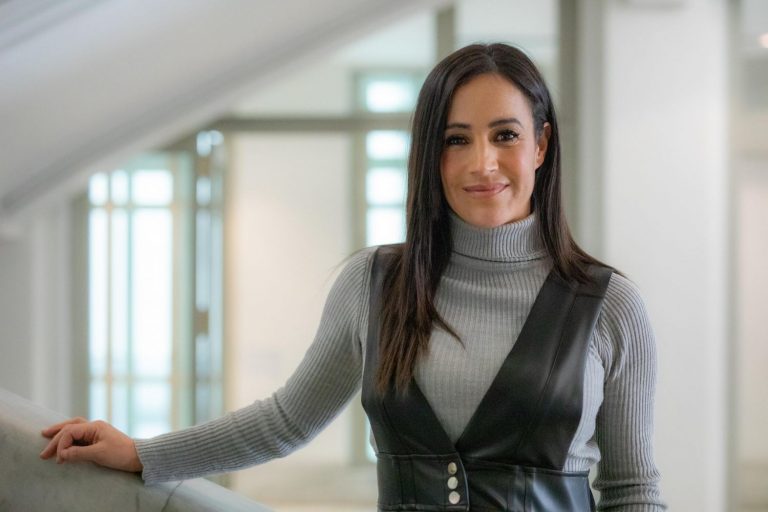 Villacís invita a cubanos a «usar las plazas libres de Madrid para manifestarse»