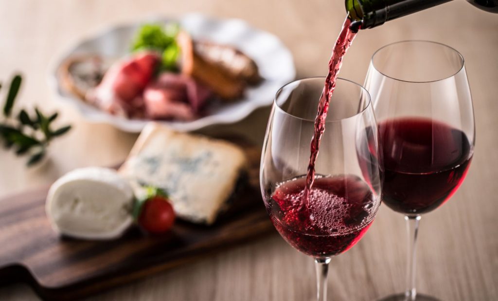 ¿Qué Es El Vino Tinto?