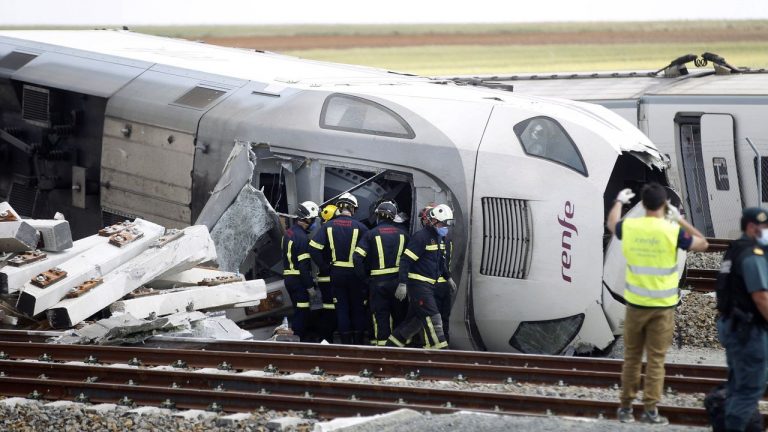 BNG, ERC y Bildu piden reabrir la investigación sobre el accidente del Alvia