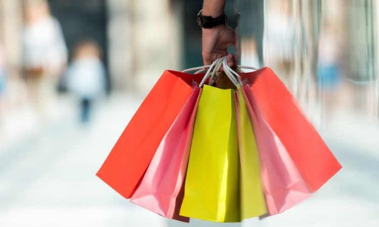 Los consumidores siguen recuperando confianza gracias a la mejora de la situación sanitaria