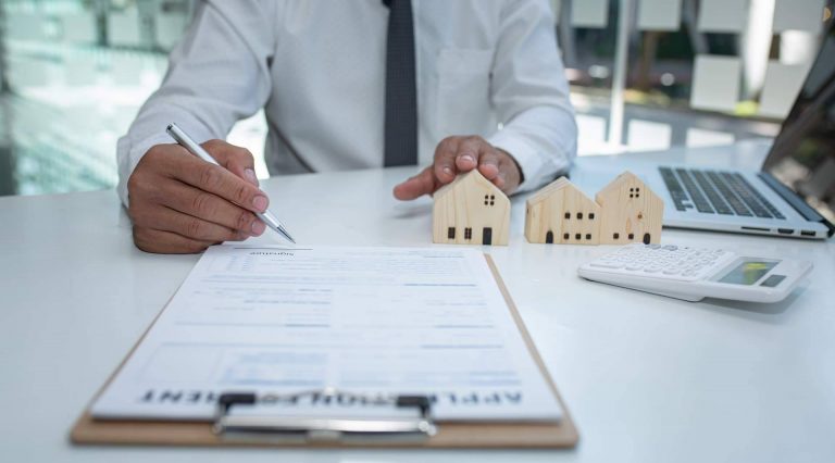 deHipotecas ofrece a los jóvenes hipotecas 100% de financiación