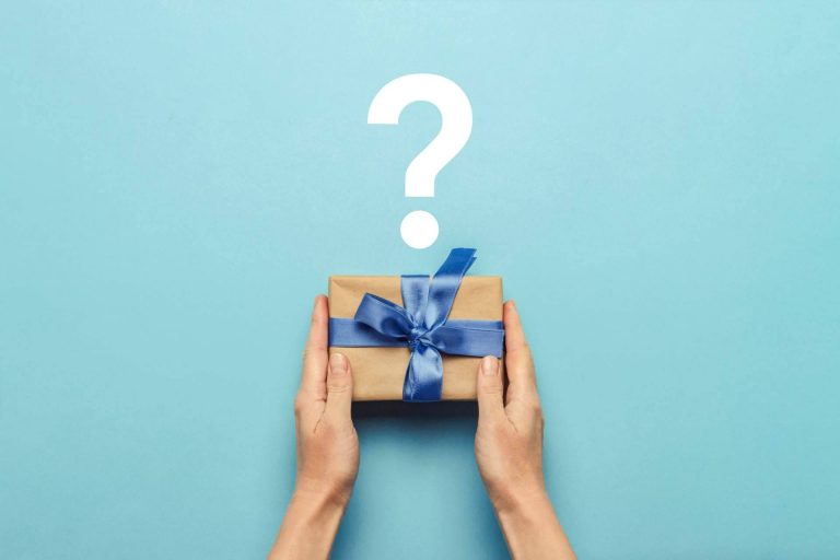 Sorteo Amigo Invisible, la única web que además de realizar el sorteo del amigo invisible asesora gratuitamente con su buscador de regalos inteligente