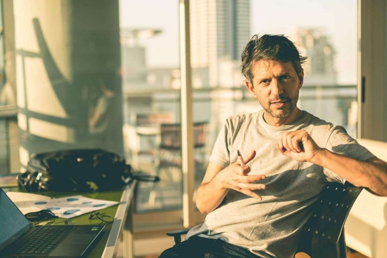 cuanto más tiempo en el mismo puesto en una empresa más infelicidad