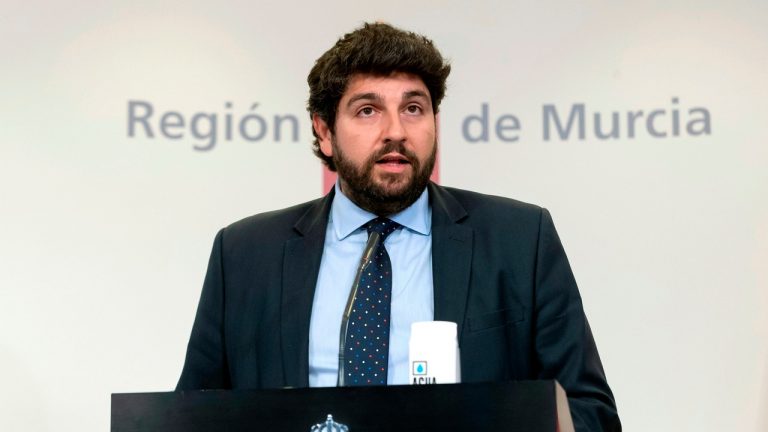 López Miras reivindica en la Conferencia de Presidentes un reparto «justo» de fondos europeos