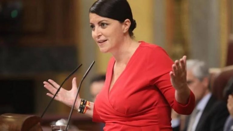 Olona: «Hay que cerrar la Verja de Gibraltar porque es una cueva de piratas»