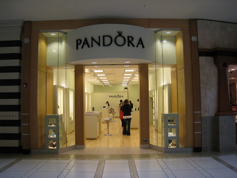 La pulsera trenzada de Pandora por 49 euros que bate récords de ventas