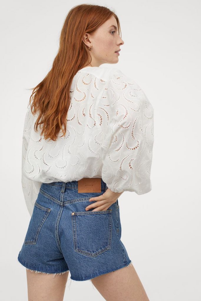 Shorts denim de H&M.