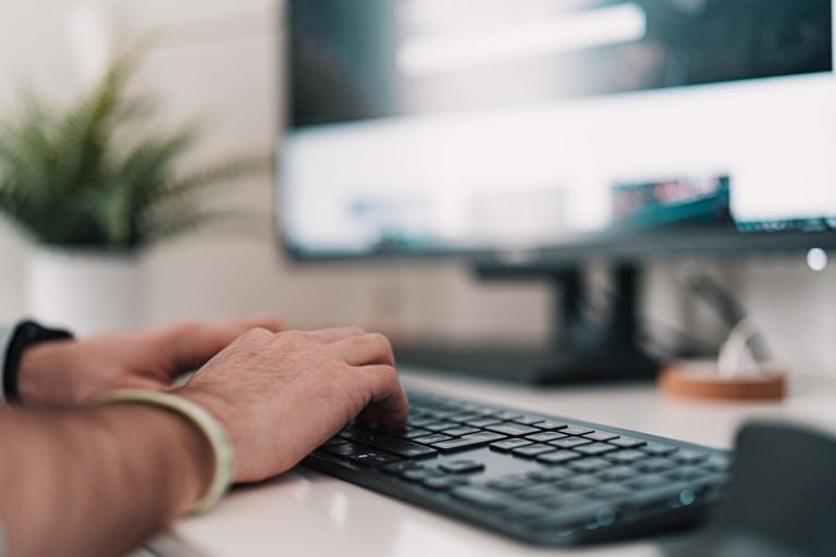 Tres de cada 10 españoles podrán teletrabajar tras el Covid