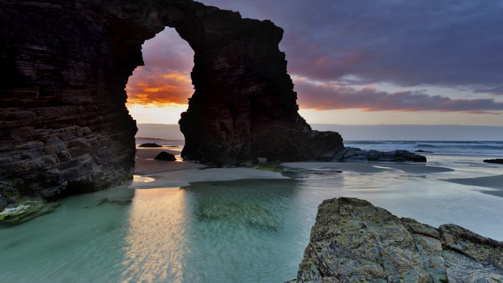 ¿Cómo Llegar Hasta La Playa De Las Catedrales?