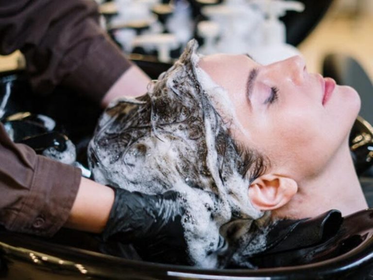 ¿Tu pelo crece muy lentamente? Trucos para acelerar su crecimiento