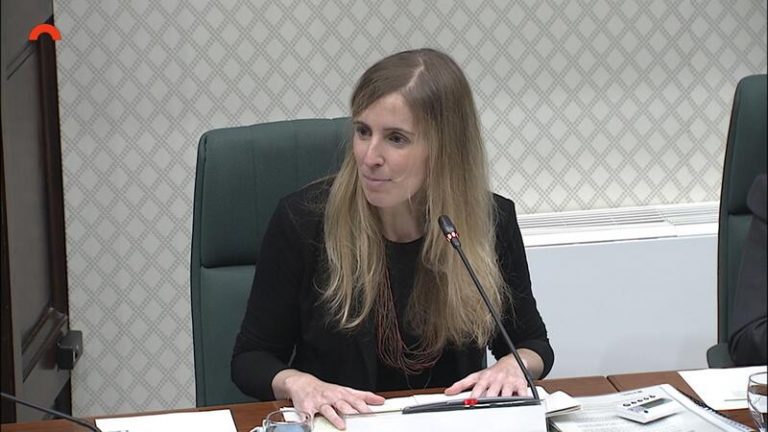 Cataluña dice que la estrategia de acogida de afganos será «integral» y que se concretará en días