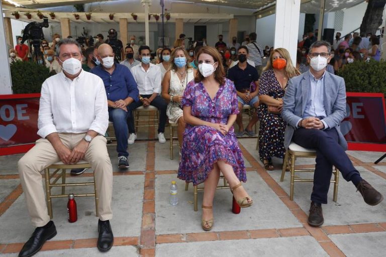 El Gobierno dice «trabajar sin descanso» en el regreso de españoles de Kabul